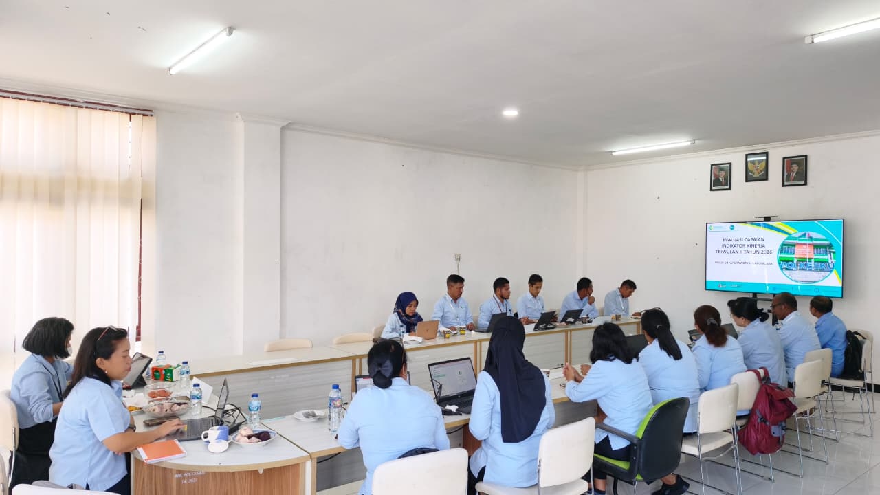 Direktur Poltekkes Kemenkes Kupang Laksanakan Rapat Perdana di Prodi D3 Keperawatan Waikabubak